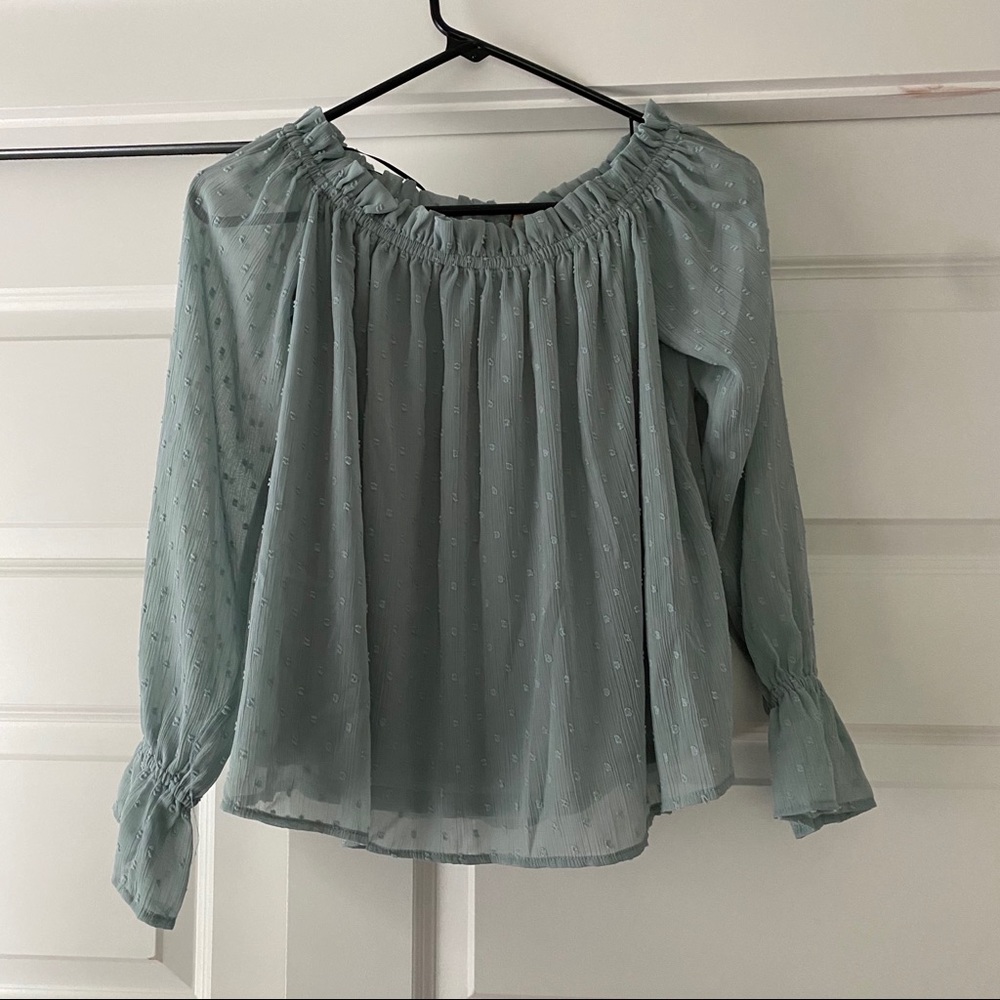 NWT H&M blue top